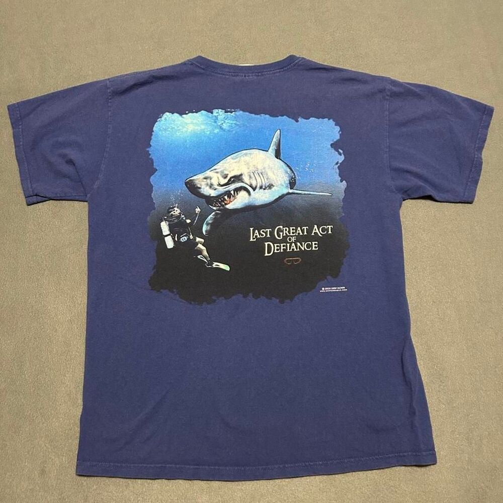 Gildan Men's Navy and Blue T-shirt